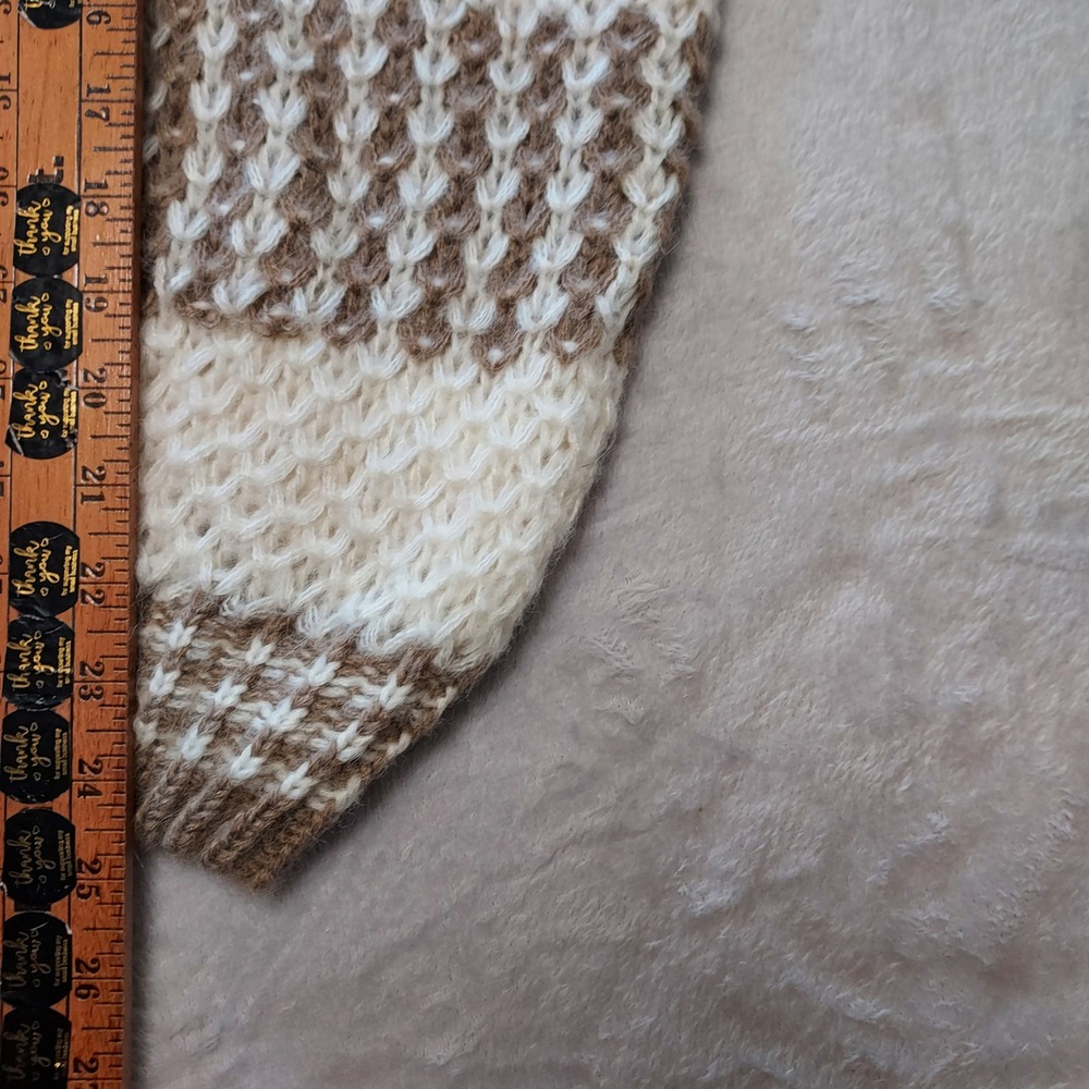 Vine & Love Womens L Striped Chunky Knit Sweater Cream Tan Cabincore Hygge Cozy - Picture 5 of 8